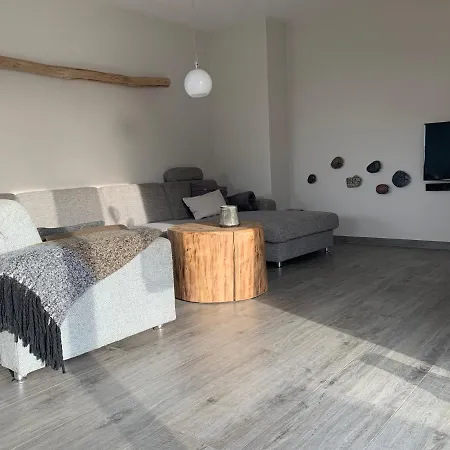 Apartment Haus Kranichfeld G *